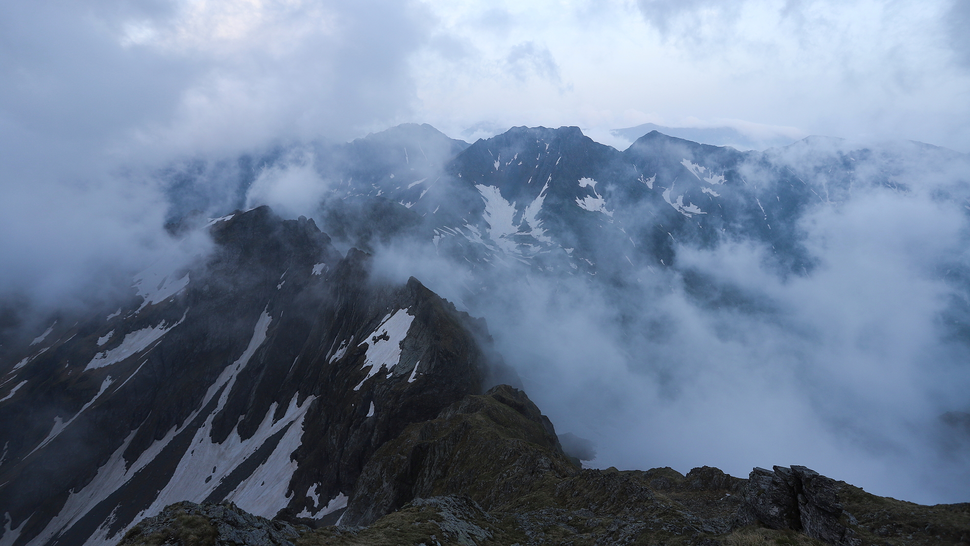 Fagaraš, RumunskoCanon EOS 6d mark II + Canon 17-40mm, 17mm, 1/60, f8, ISO 250, 9. jún 2024 